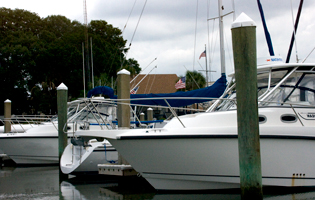 Dolan Yacht Services is located in Savannah, GA at the Landings